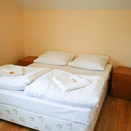 Hotel 7 Szczecin Kültér fotó