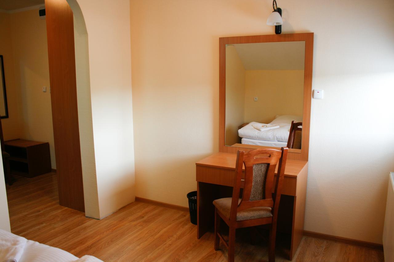 Hotel 7 Szczecin Kültér fotó